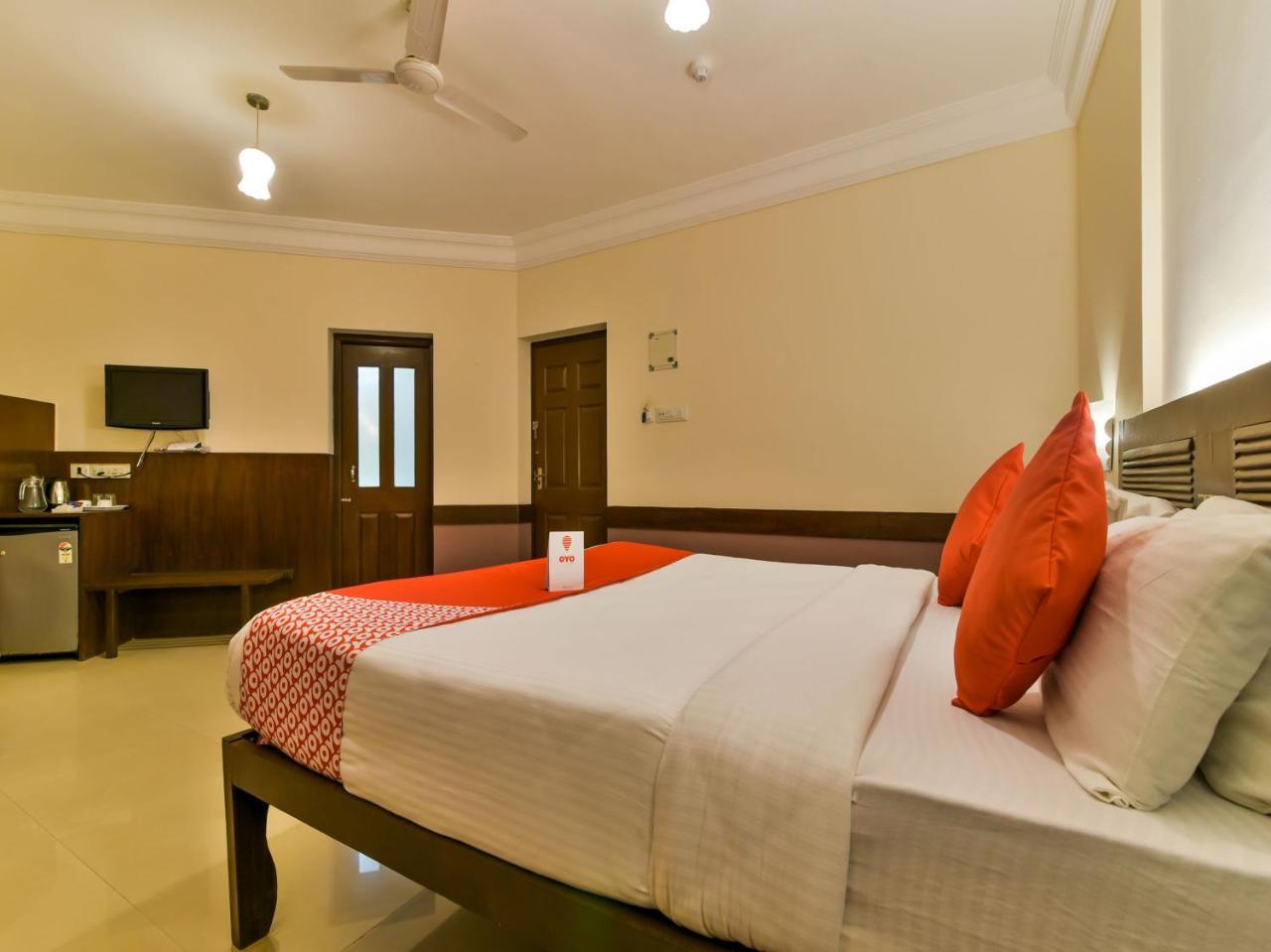 Ginger Tree Resort At The Beach Кандолим Екстериор снимка
