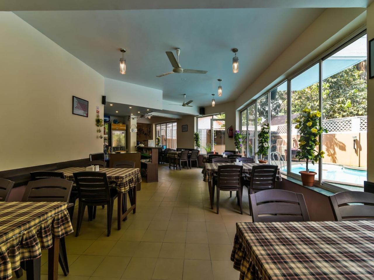Ginger Tree Resort At The Beach Кандолим Екстериор снимка